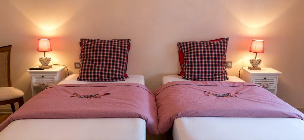오트로 레 샹브르 셰 크리스틴 B&B 외부 사진